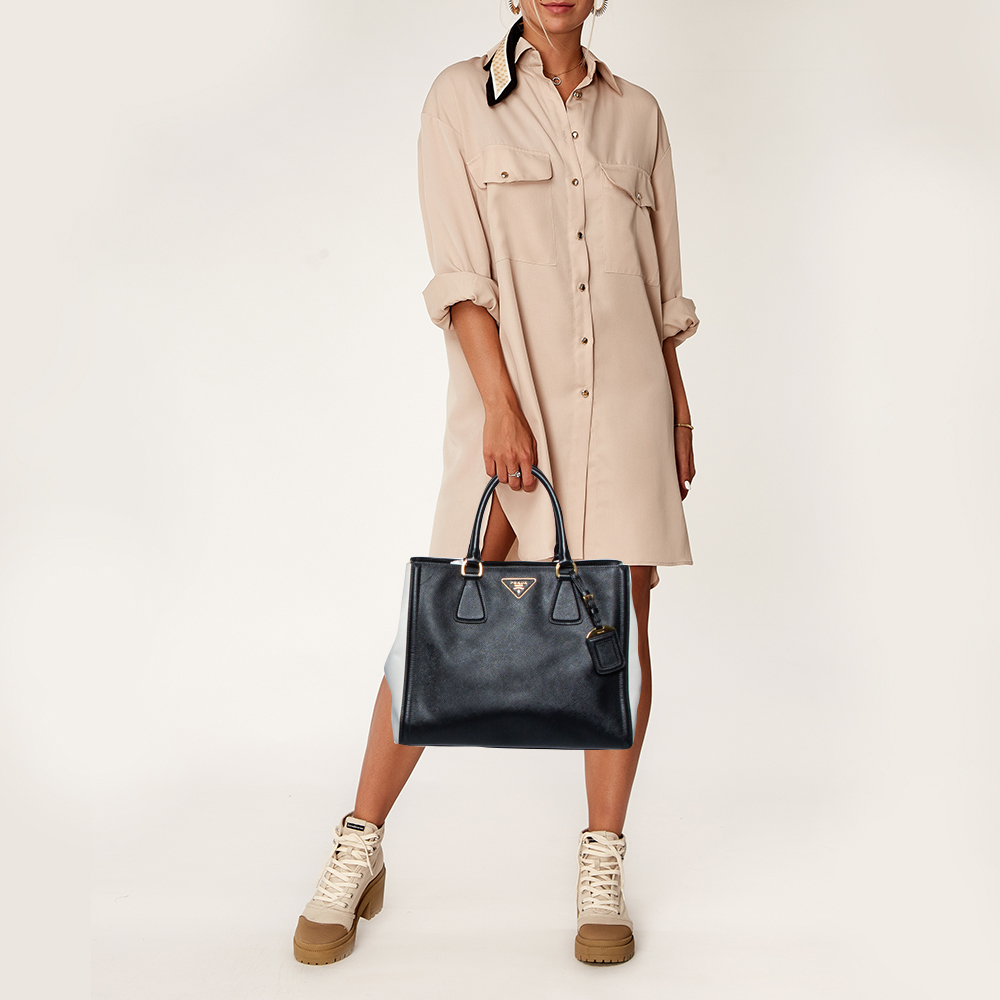 

Prada Black/White Saffiano Lux Leather Tote Bag