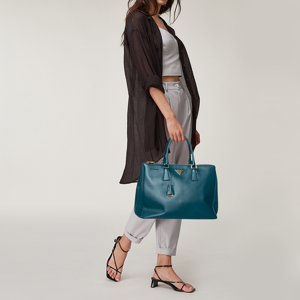 

Prada Green Saffiano Lux Leather  Double Zip Tote