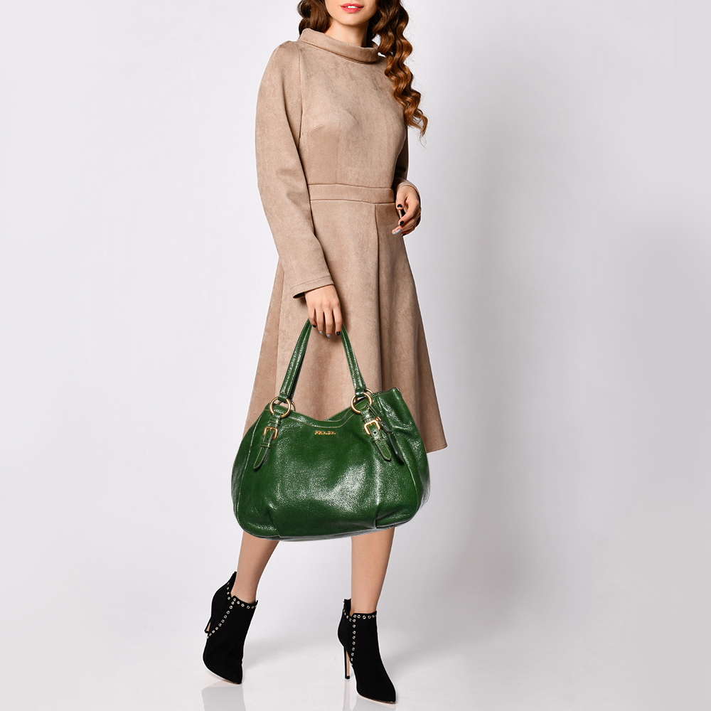 

Prada Green Cervo Leather Double Zip Shoulder Bag