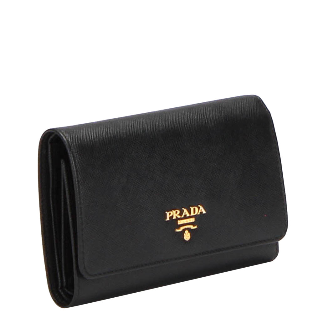 

Prada Black Saffiano Leather Tri-Fold Wallet