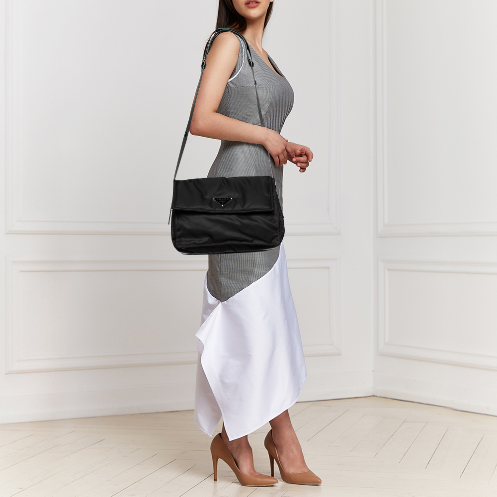 

Prada Black Nylon And Leather Medium Padded Shoulder Bag