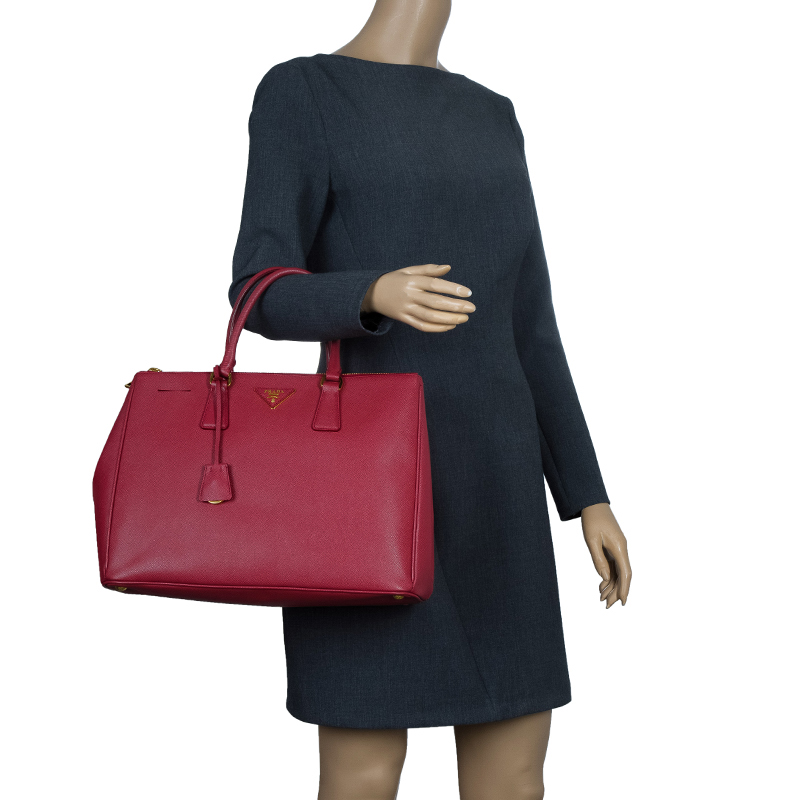 

Prada Red Saffiano Lux Leather Medium Double Zip Tote