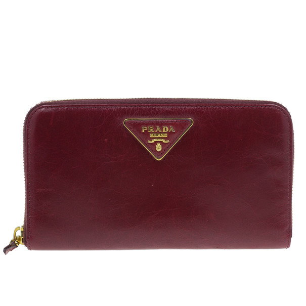 مملوكة مسبقًا Prada Red Leather Vitello Shine Continental Wallet