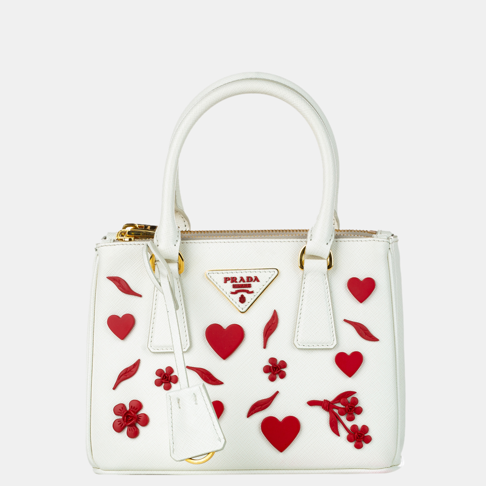 NEW Valentines LIMITED EDITION Red Heart Crossbody Bag