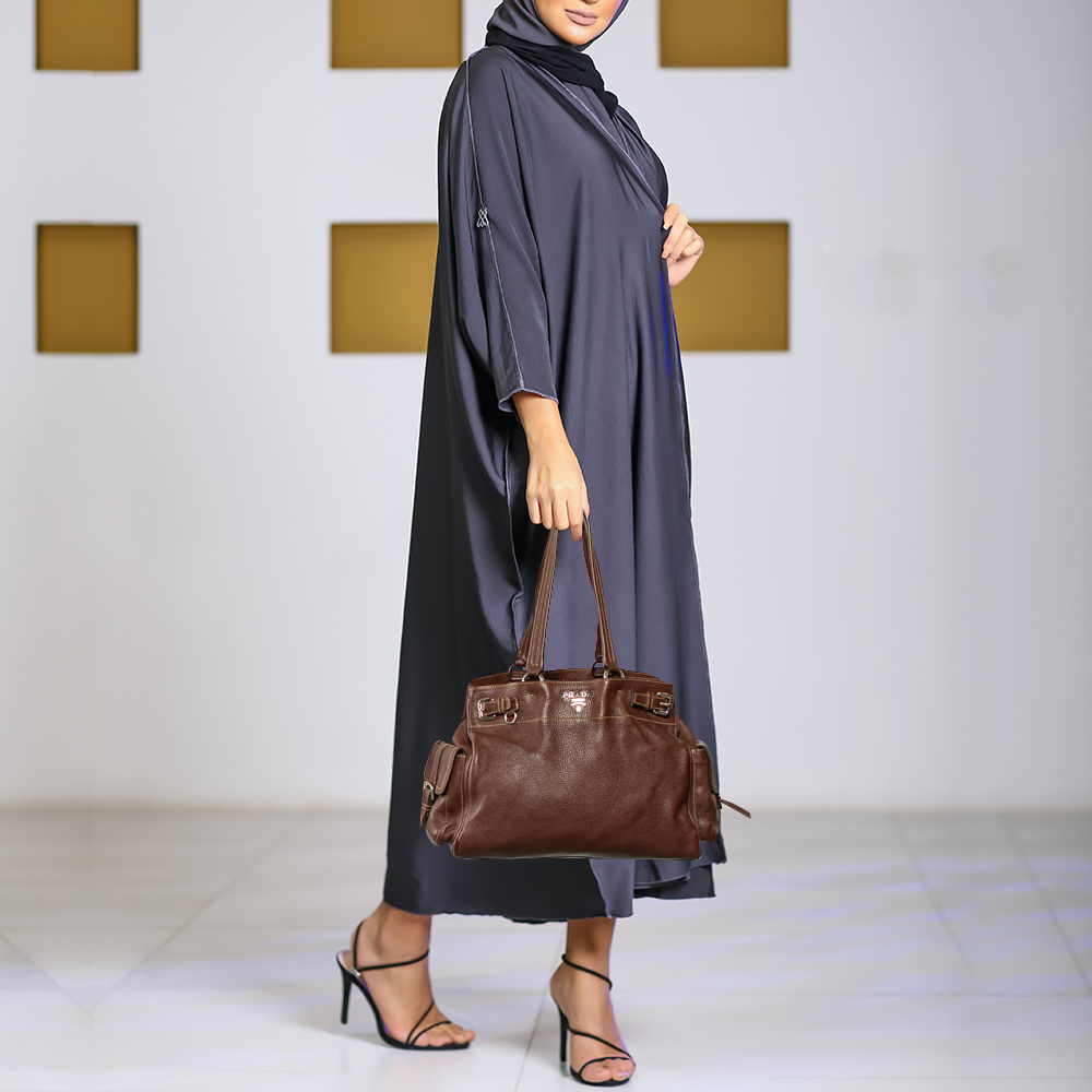 

Prada Dark Brown Leather Vitello Daino Side Pocket Shoulder Bag