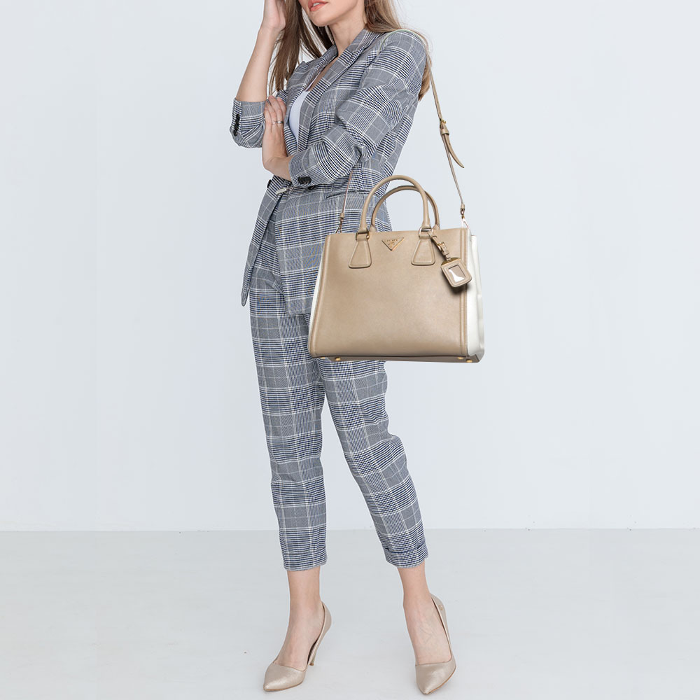 

Prada Beige/White Saffiano Lux Leather Tote