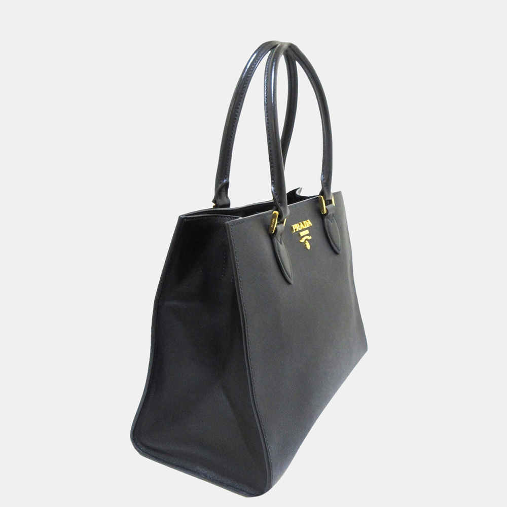 

Prada Black Saffiano Handbag