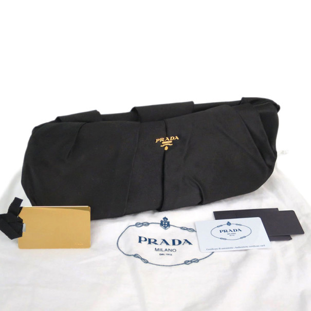 prada raso clutch