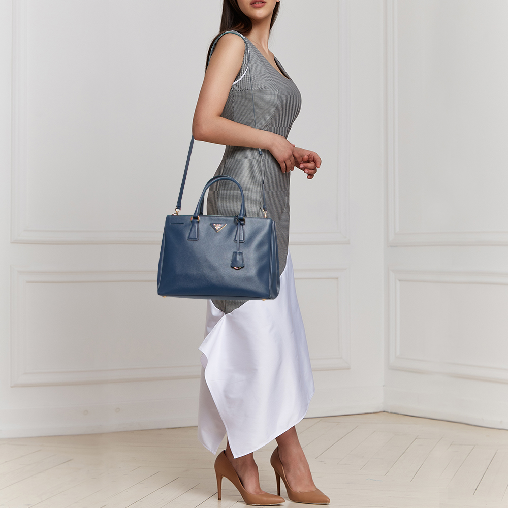 

Prada Blue Saffiano Lux Leather Medium Double Zip Tote