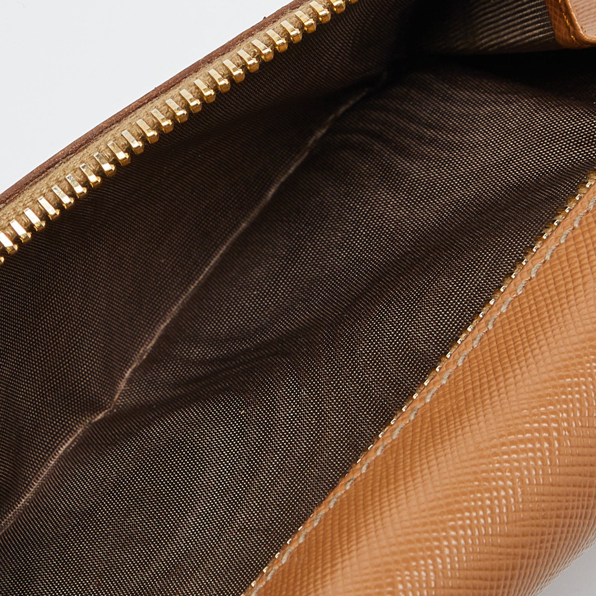 

Prada Beige Saffiano Lux Leather Flap Continental Wallet