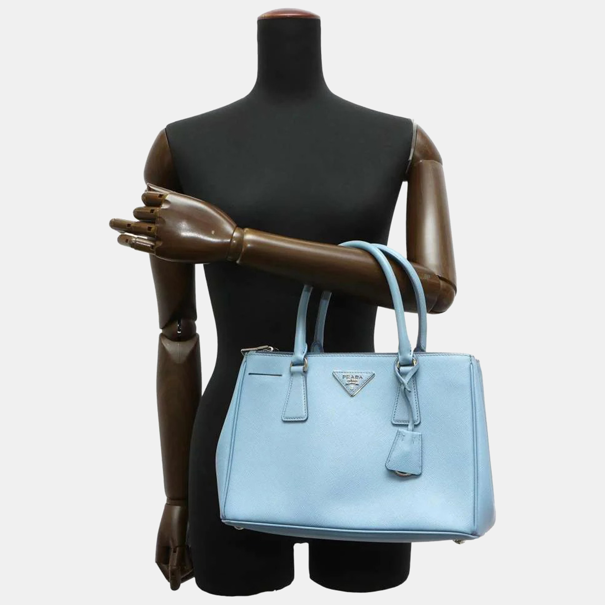 

Prada Blue Leather Galleria Tote