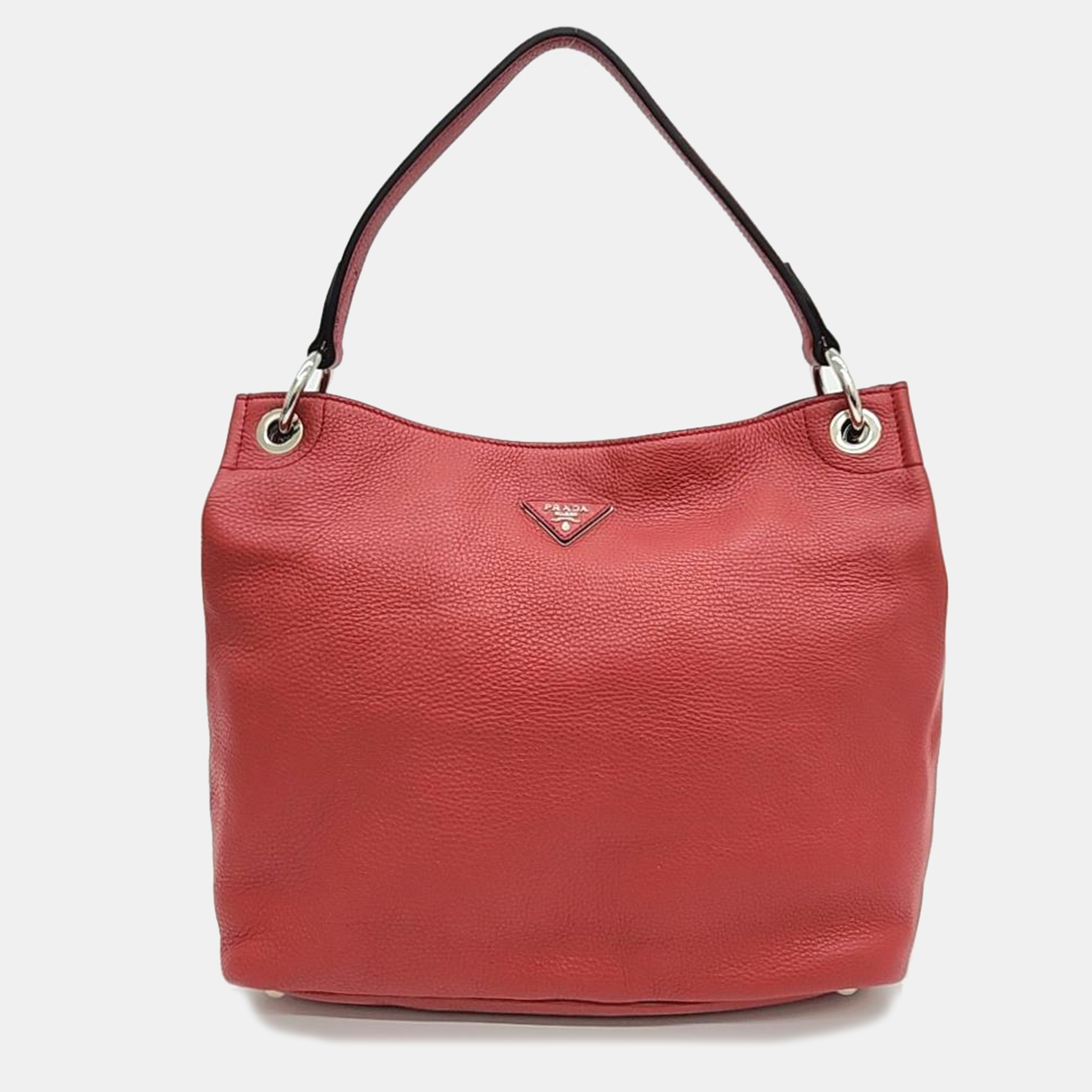 Pre-owned Prada Vitello Dino Shoulder Bag (br5124) In Red