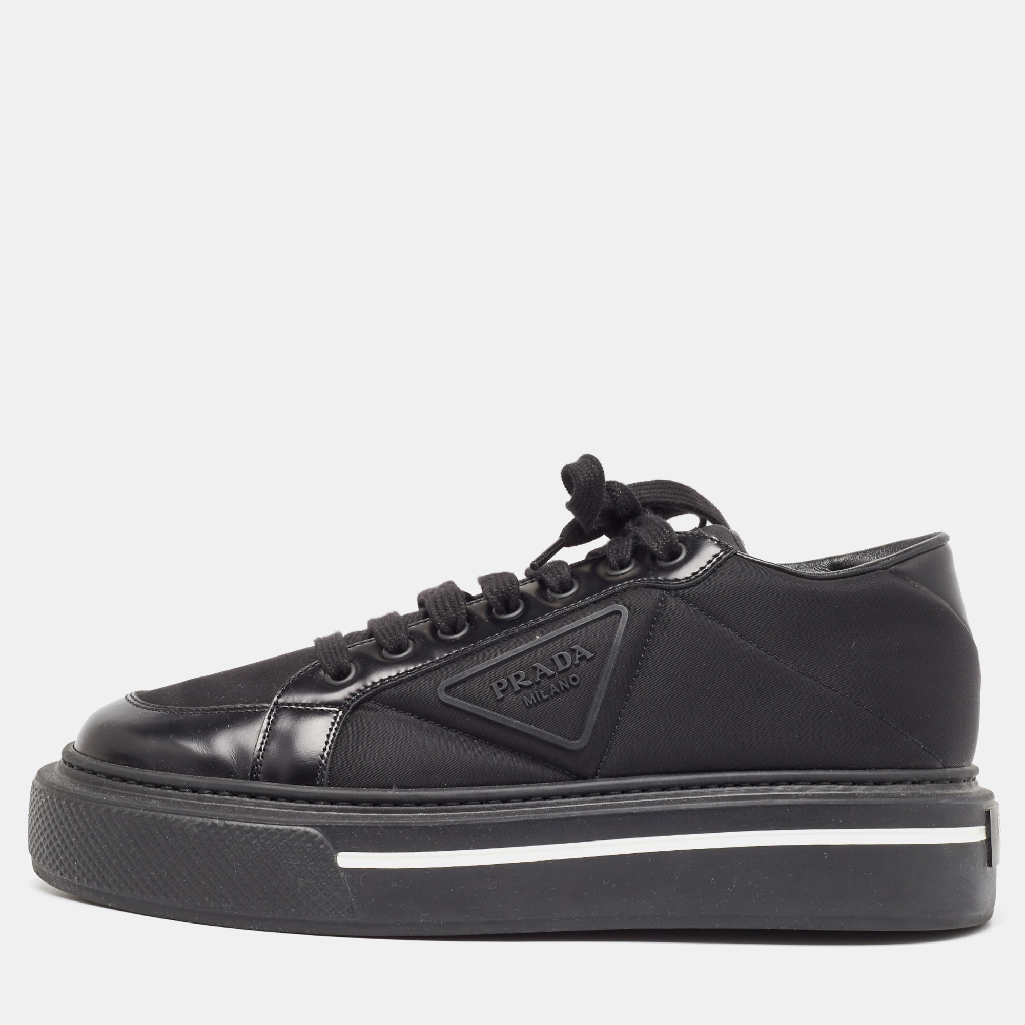 

Prada Black Brushed Leather Re Nylon Lace Up Sneakers Size