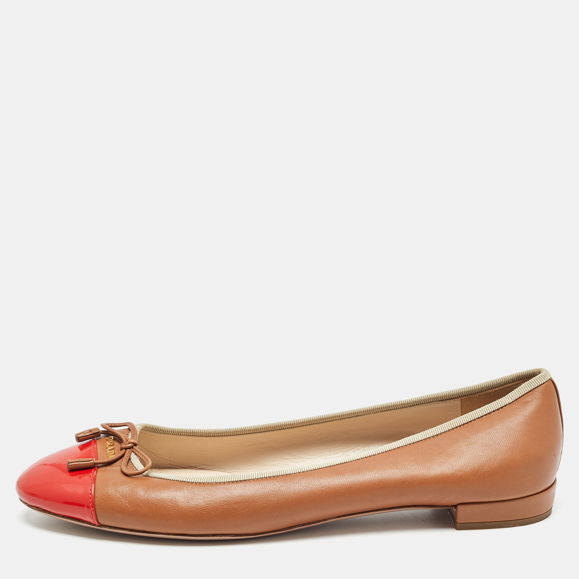 

Prada Brown/Red Leather and Patent Cap Toe Bow Ballet Flats Size