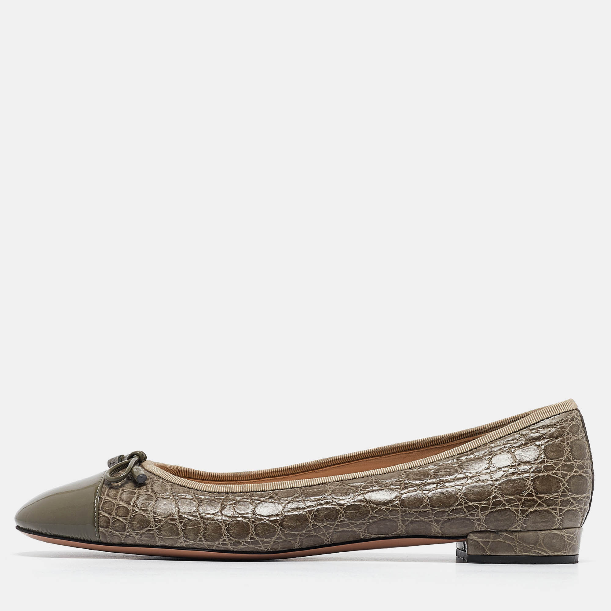 

Prada Grey Embossed Croc and Patent Cap Toe Bow Ballet Flats Size