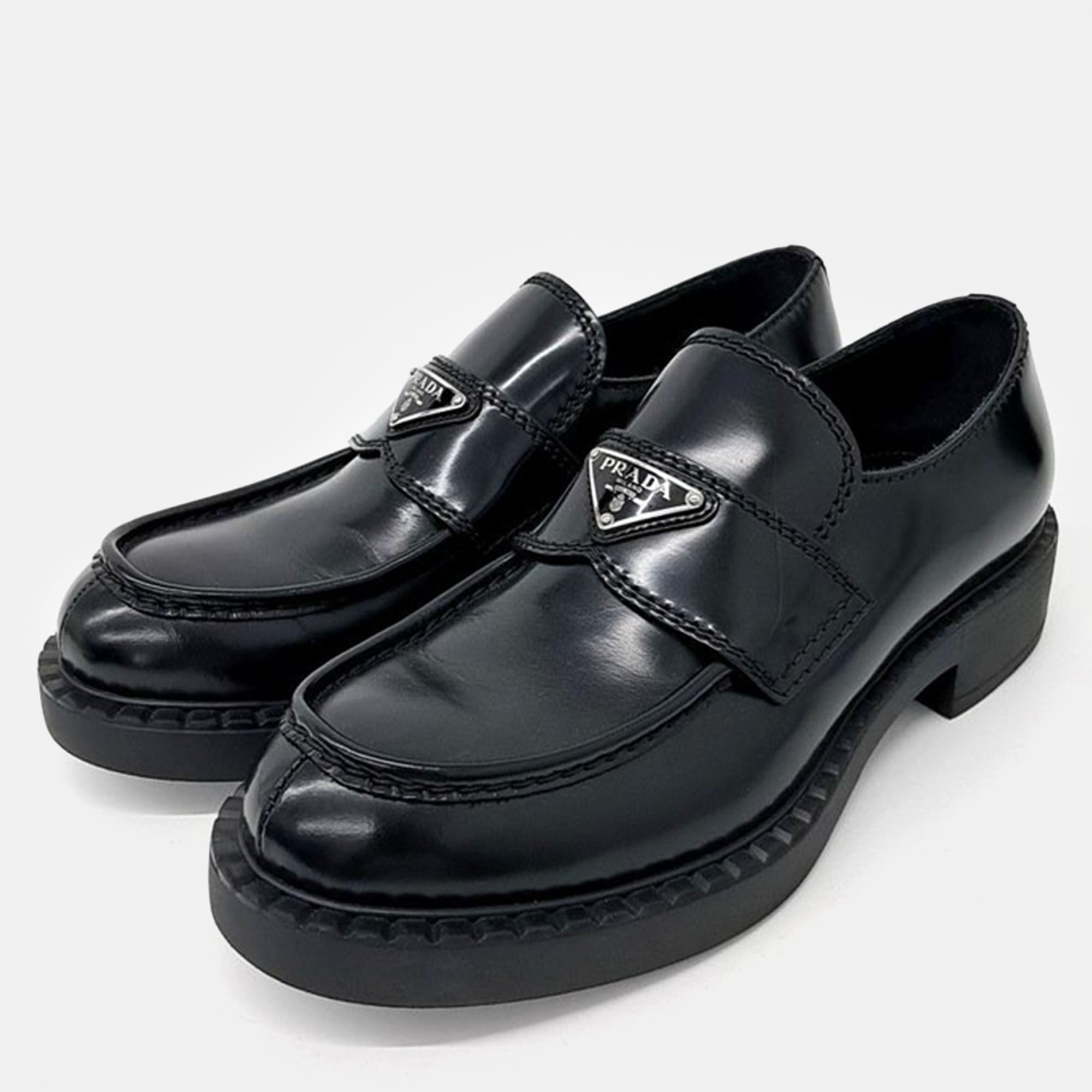 

Prada Black Leather Loafers Size EU