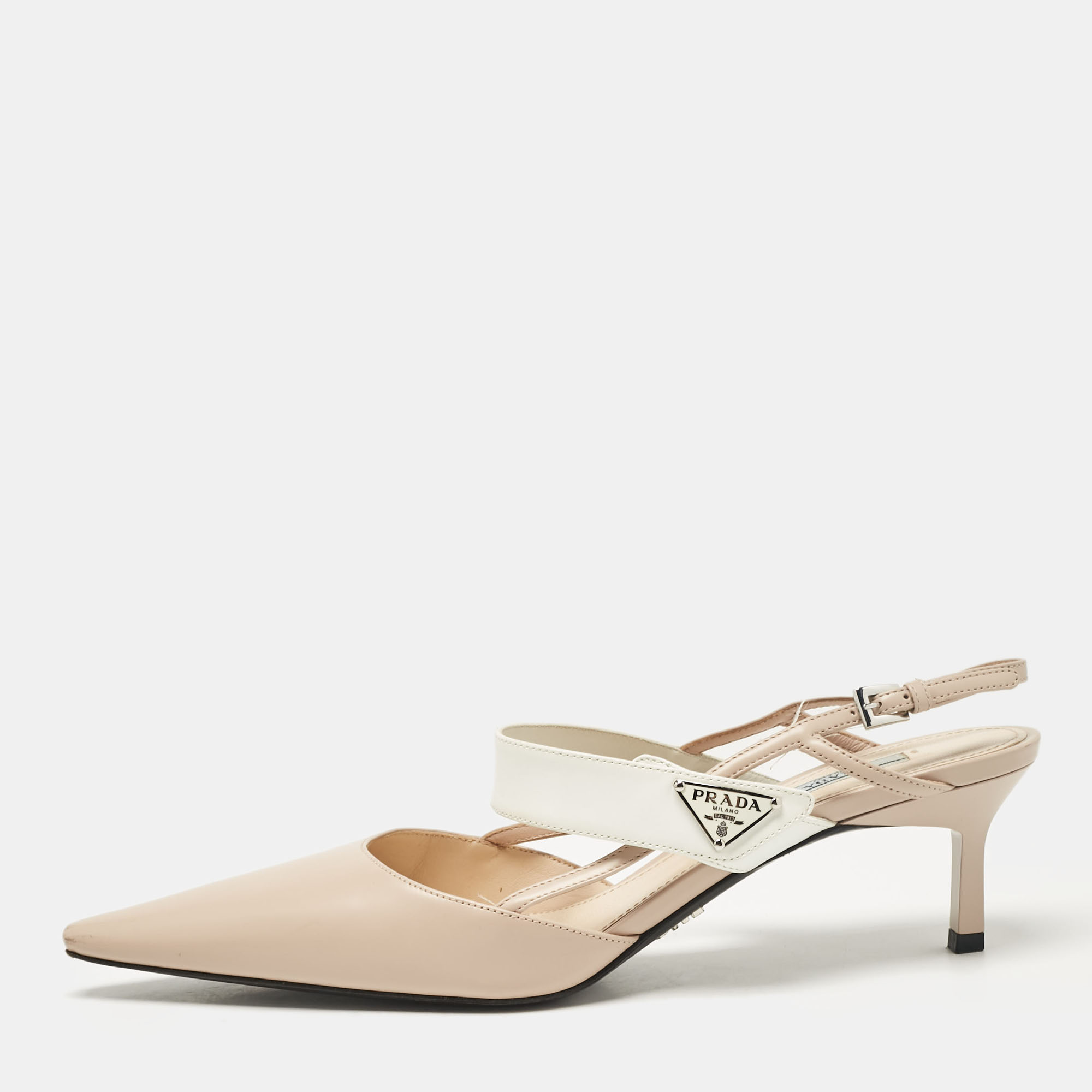 

Prada Beige/White Leather Slingback Pumps Size