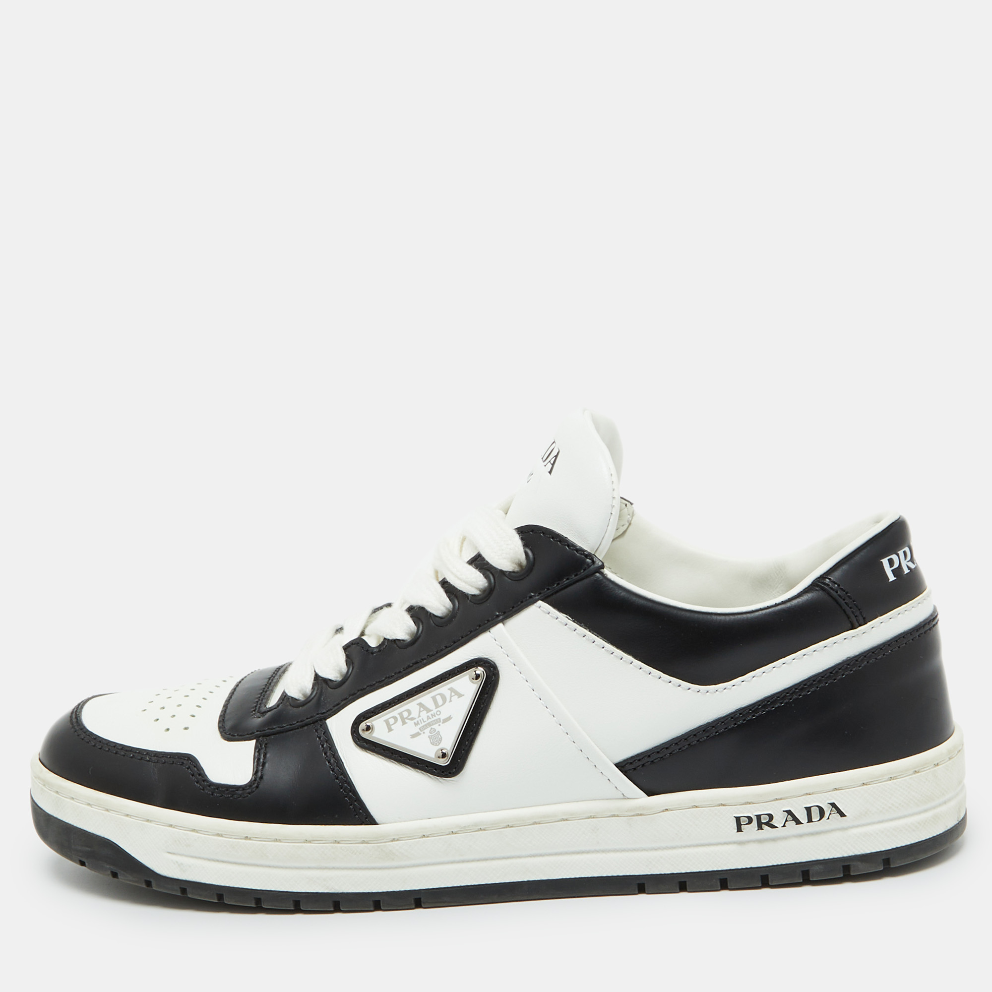 

Prada Black/White Leather Downtown Low Top Sneakers Size