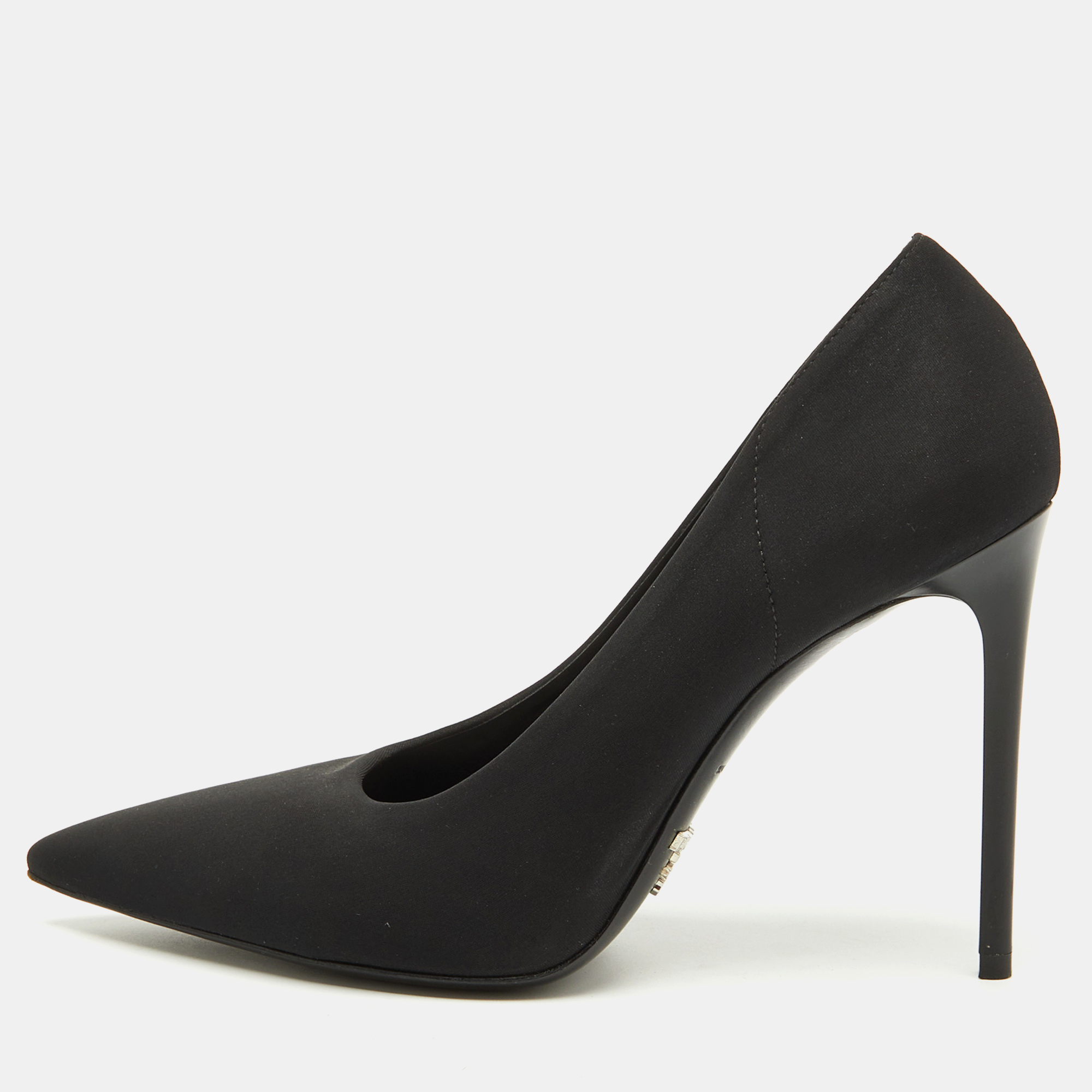 

Prada Black Fabric Pointed Toe Pumps Size