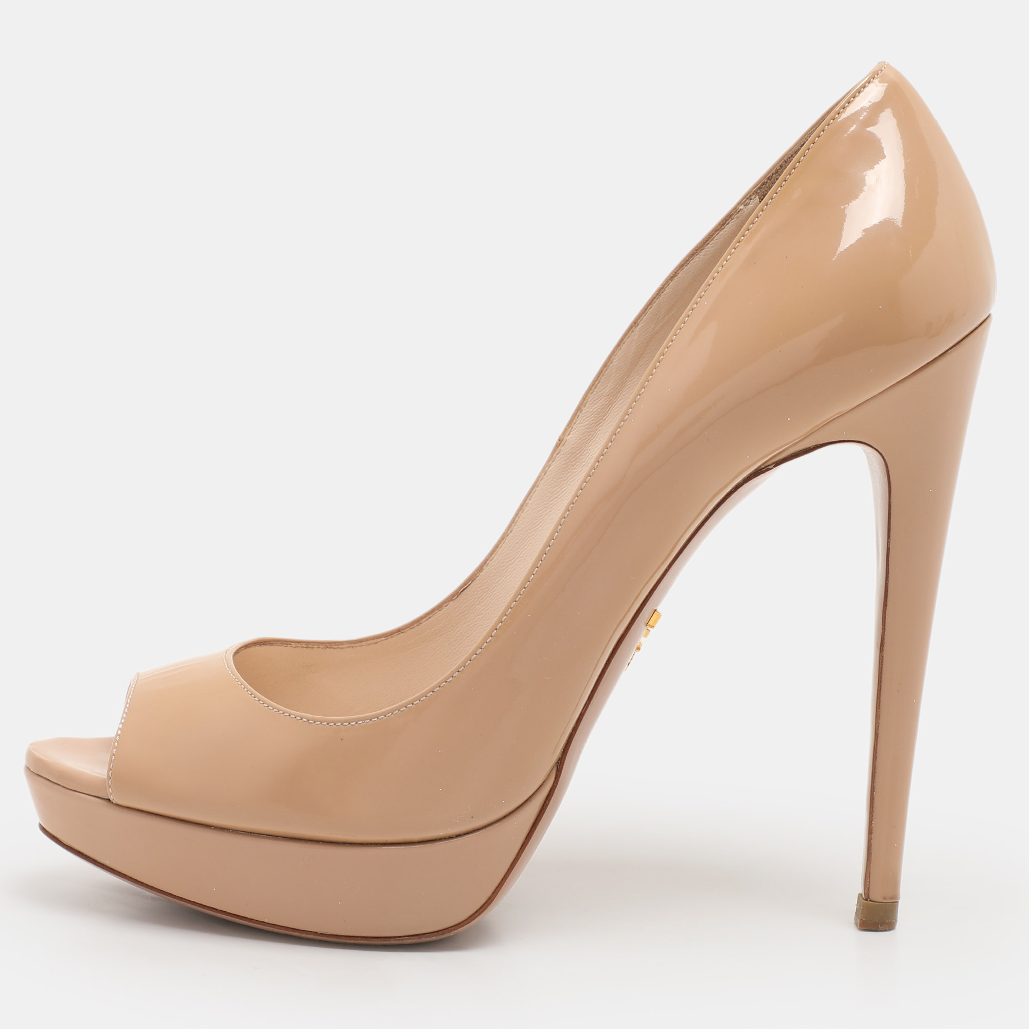 

Prada Nude Patent Leather Peep Toe Pumps Size Size 37.5, Beige