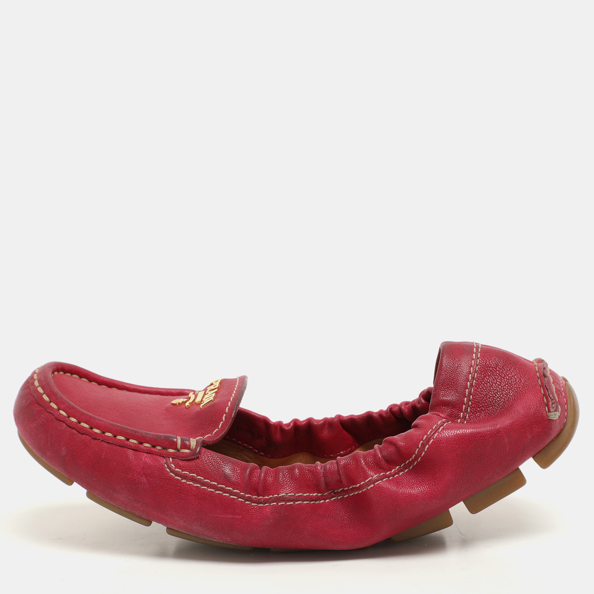 

Prada Pink Leather Logo Scrunch Loafers Size