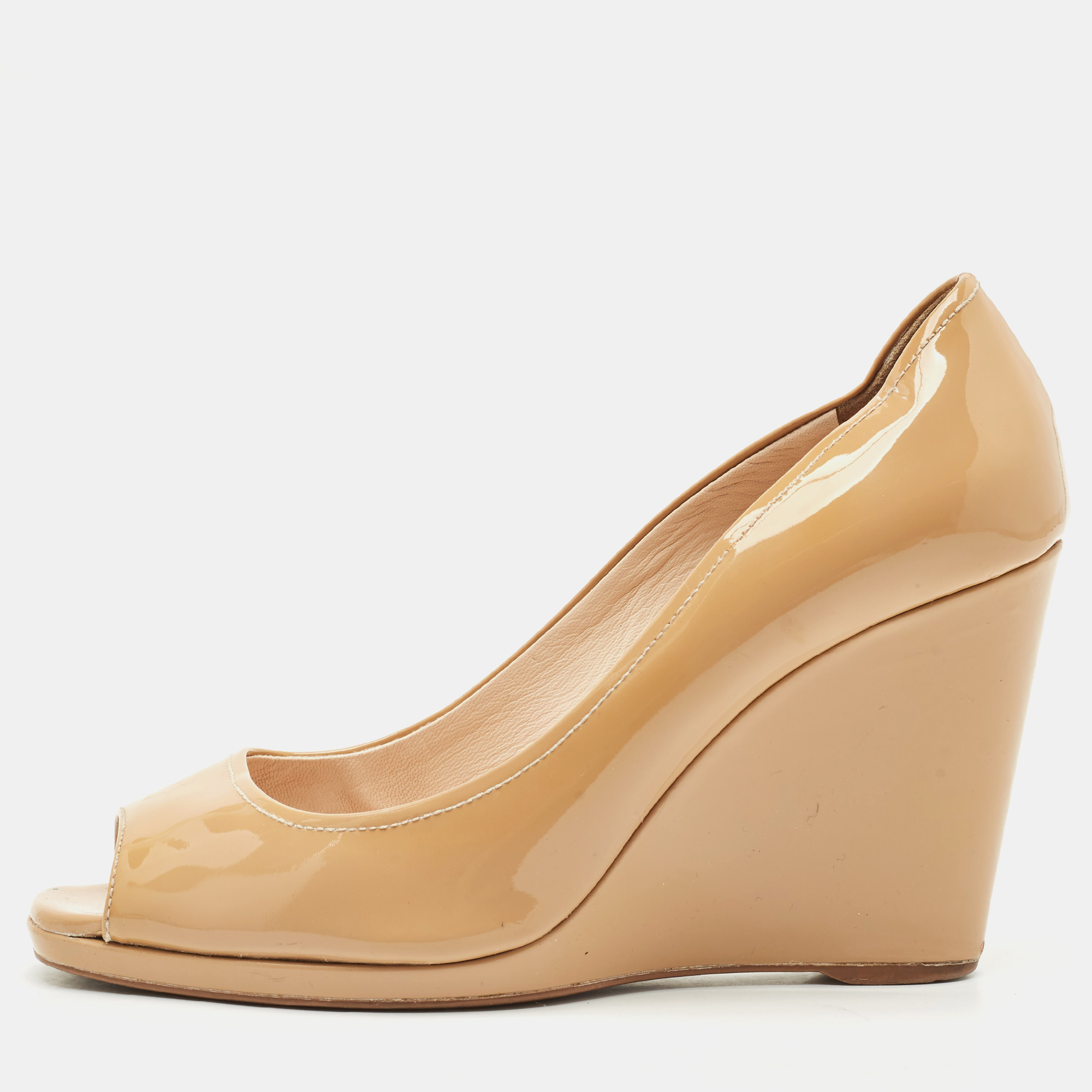 

Prada Beige Patent Leather Peep Toe Wedge Pumps Size