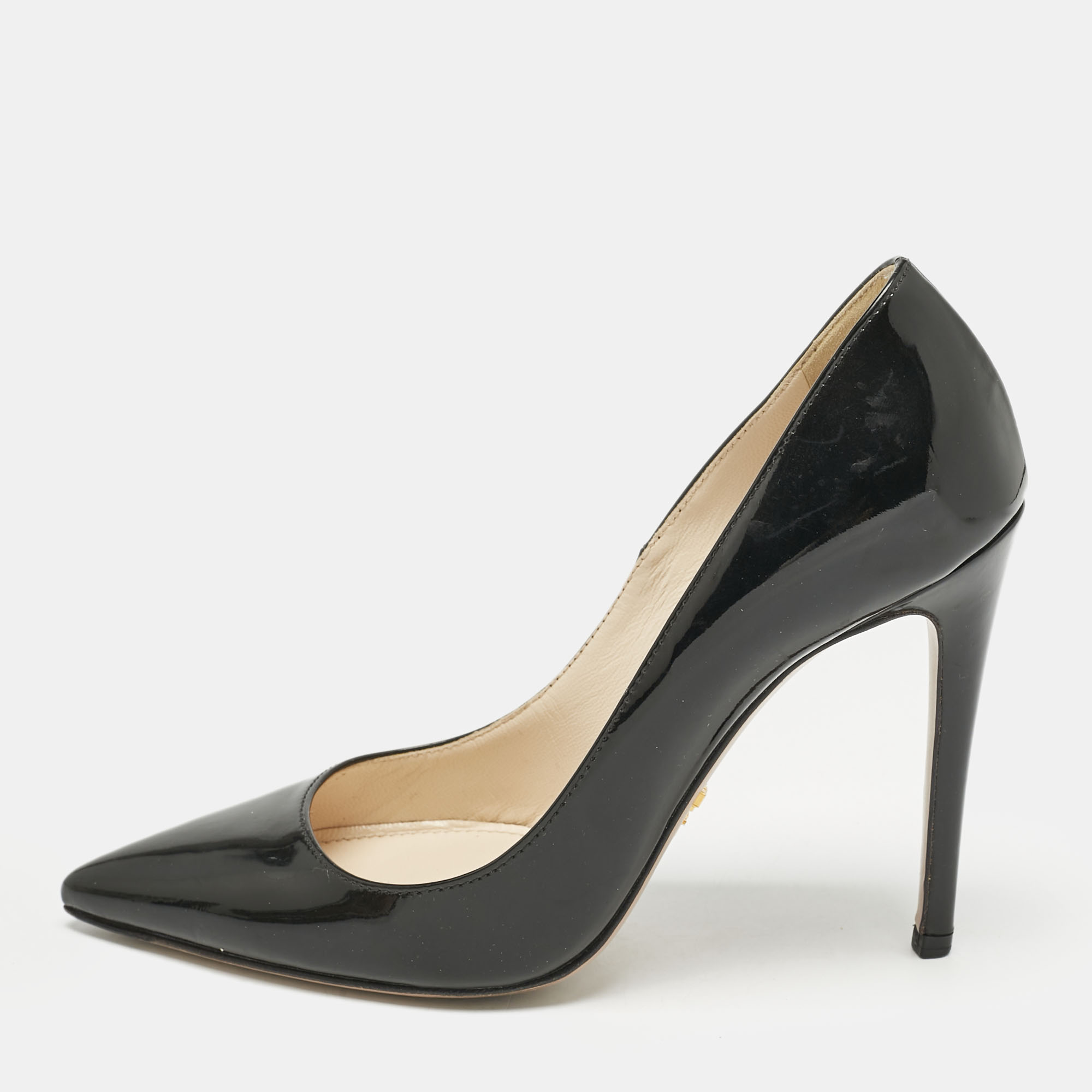 

Prada Black Patent Leather Pointed Toe Pumps Size