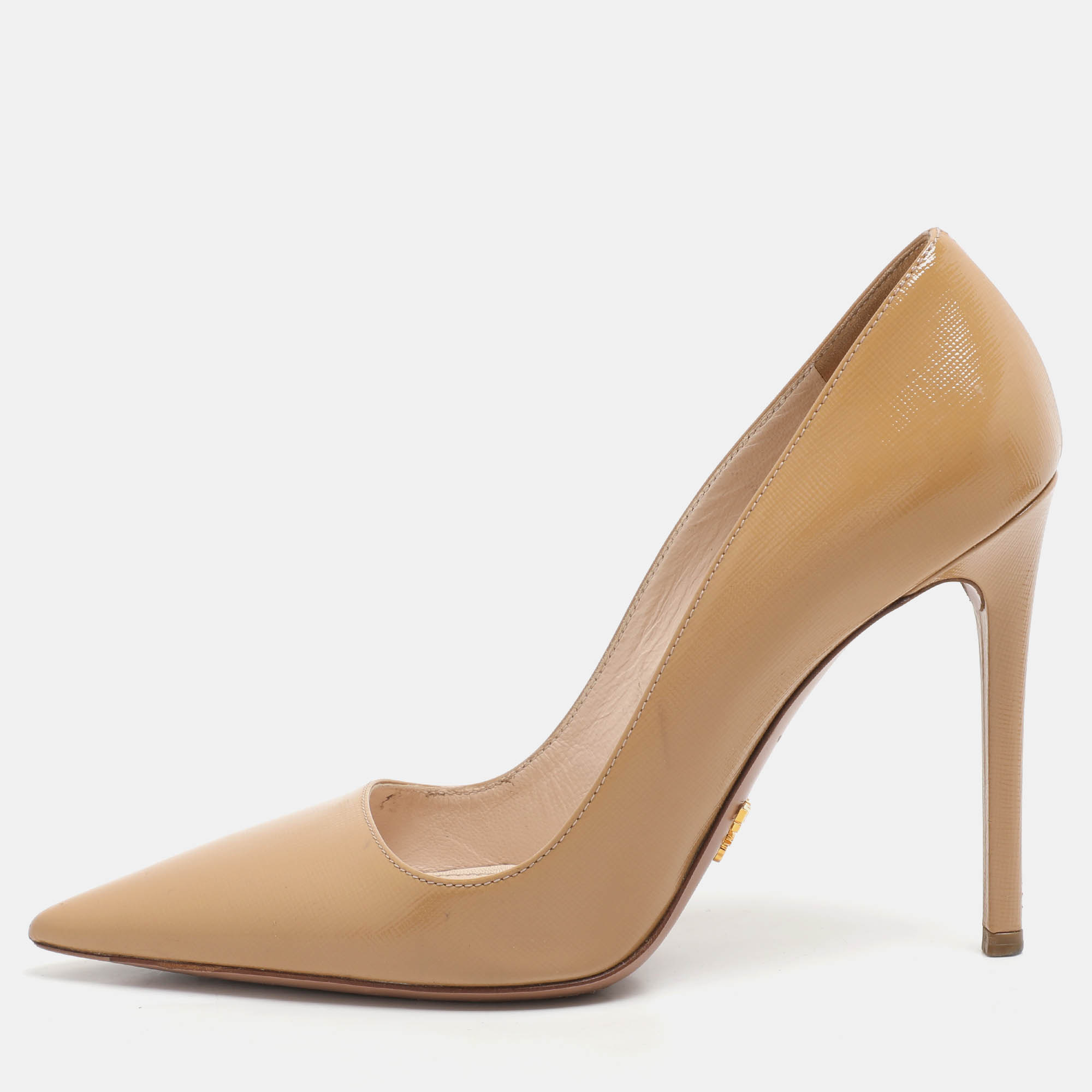

Prada Beige Saffiano Patent Leather Pointed Toe Pumps Size