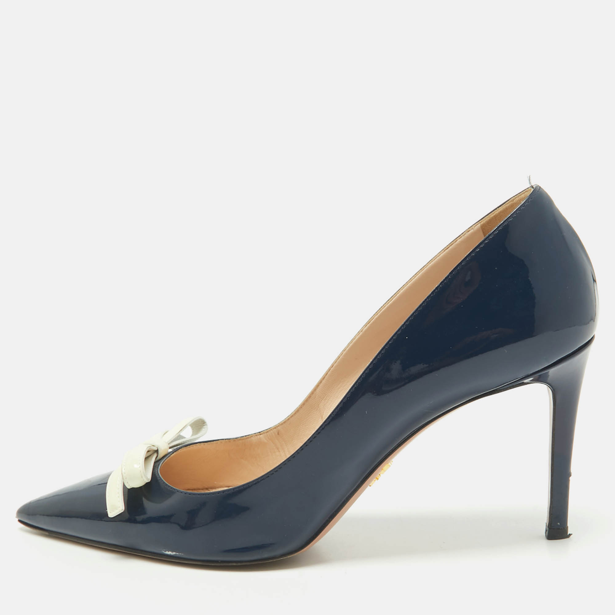 

Prada Navy Blue Patent Leather Bow Pointed Toe Pumps Size