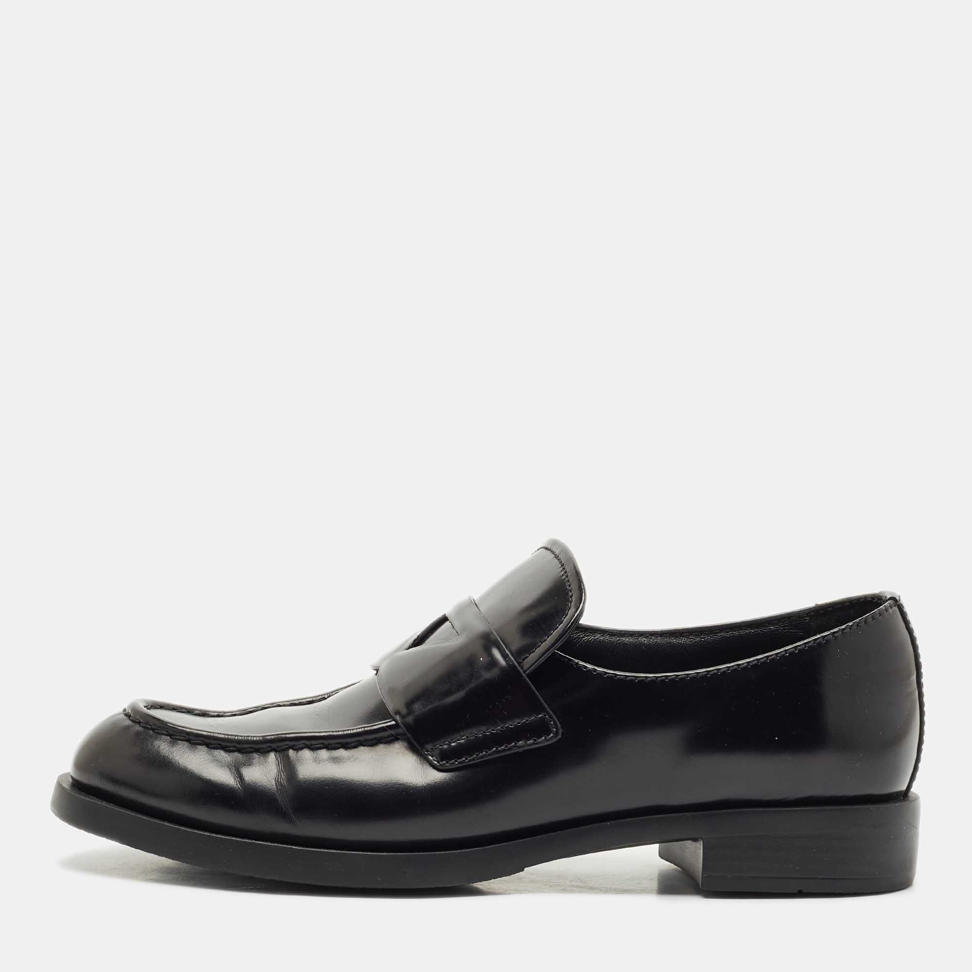 

Prada Black Brushed Leather Slip On Loafers Size