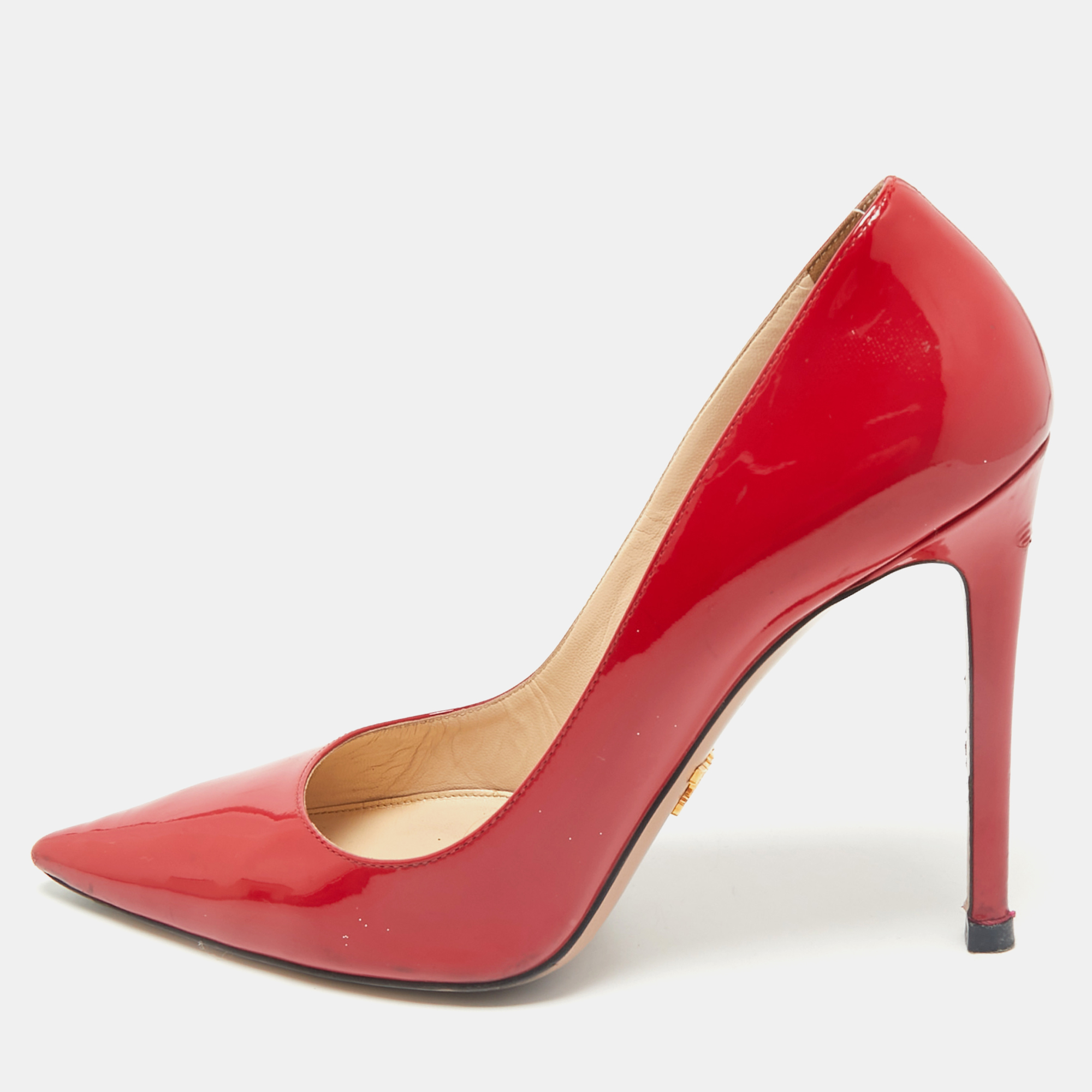 

Prada Red Patent Leather Pointed Toe Pumps Size