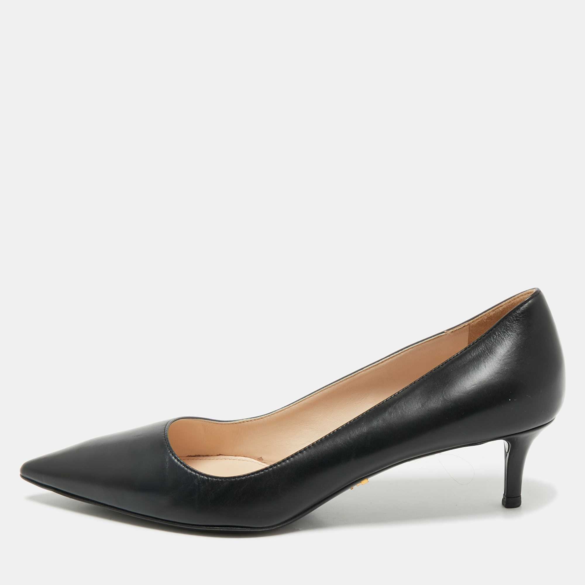 

Prada Black Leather Pointed Toe Pumps Size