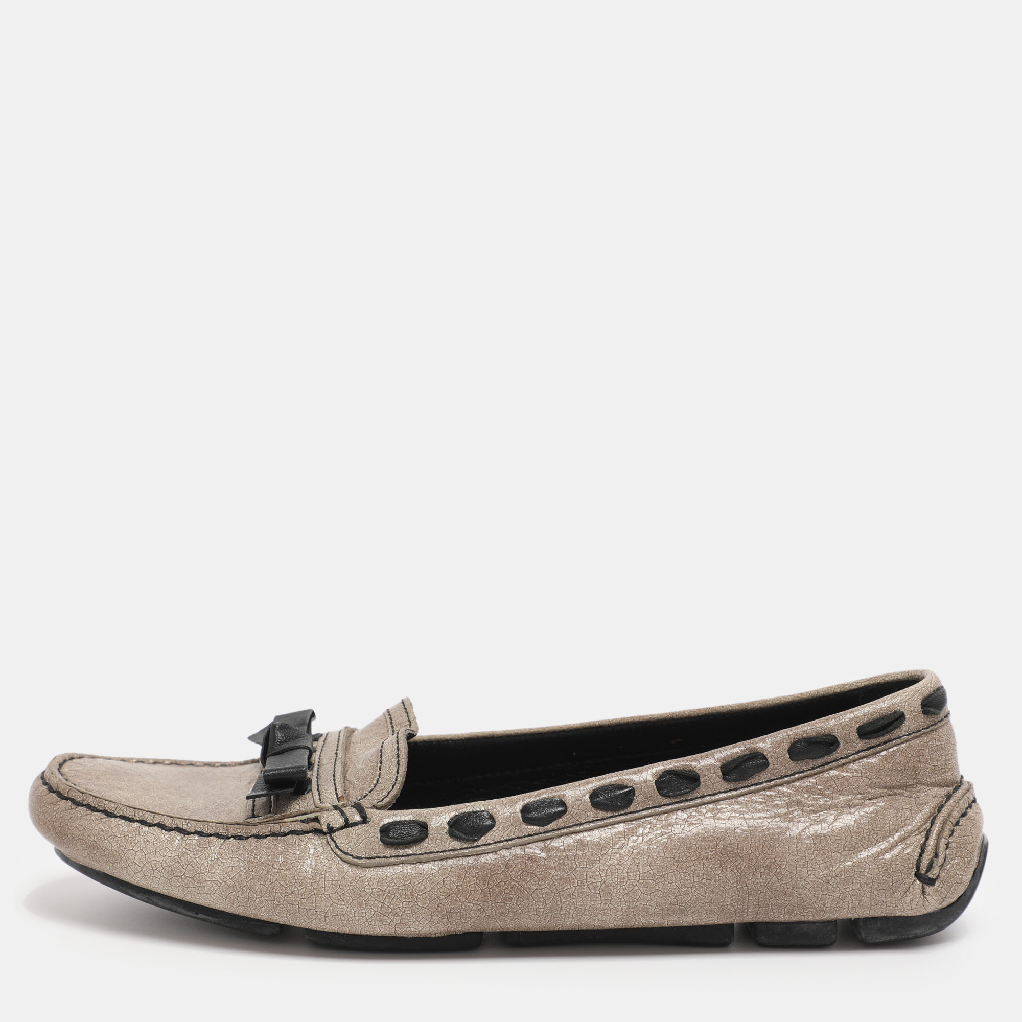 Pre-owned Prada Beige Leather Bow Loafers Size 36.5 In Sand