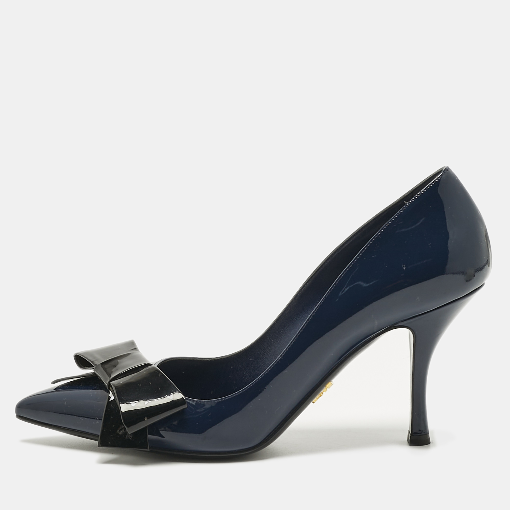 

Prada Navy Blue/Black Patent Leather Bow Pointed Toe Pumps Size