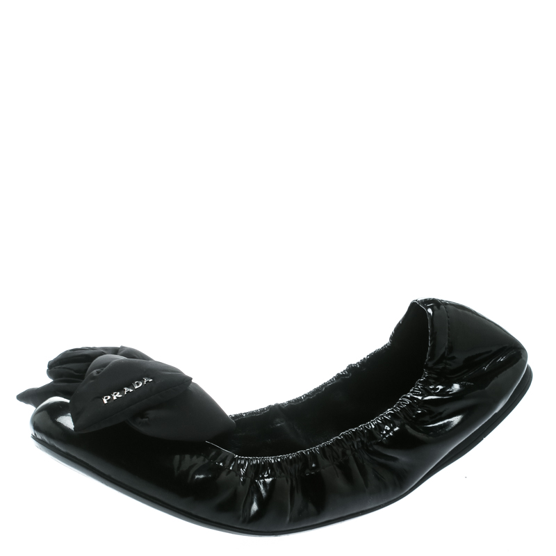 Pre Owned Prada Sport Black Patent Leather Bow Detail Scrunch Ballet Flat Size 40