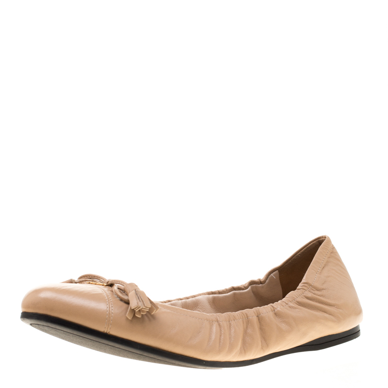 Pre Owned  Prada Beige Leather Fringe Bow Logo Cap Toe Ballerina Flats Size 37