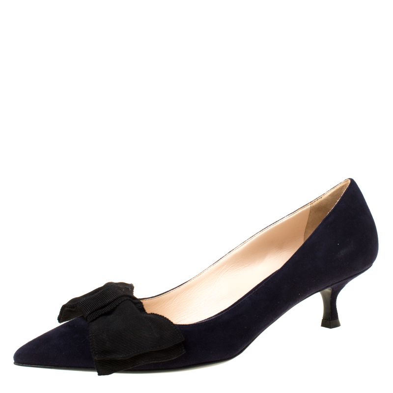 Pre Owned Prada Navy Blue Bow Suede Kitten Heel Pumps Size 37.5
