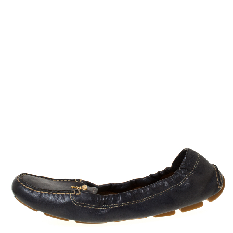 

Prada Blue Leather Scrunch Slip On Loafers Size