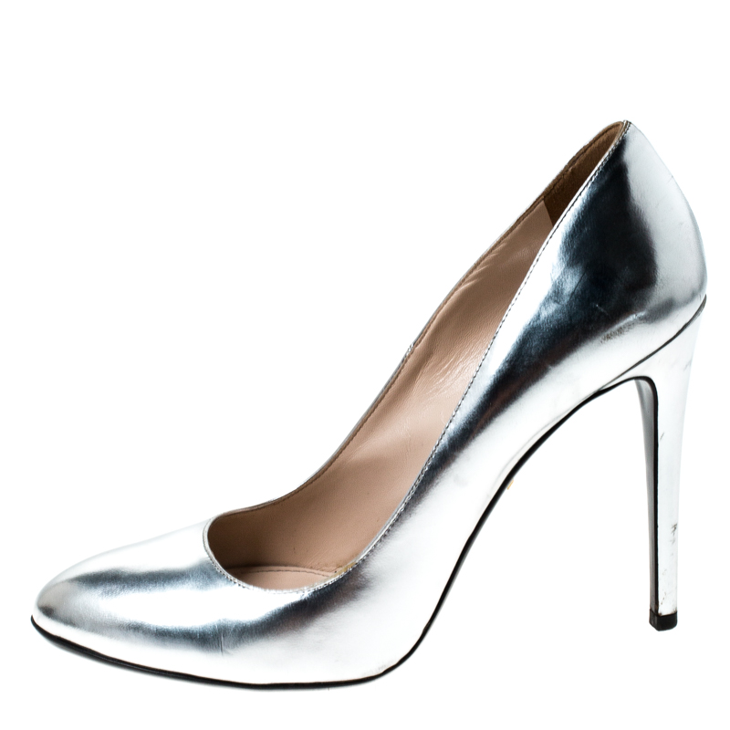 

Prada Metallic Silver Leather Pumps Size