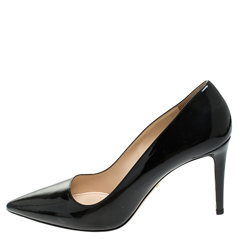 

Prada Black Patent Leather Pointed Pumps Size