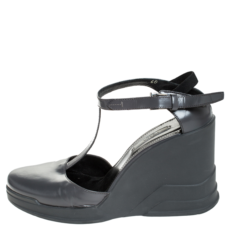 

Prada Grey Leather T- Strap Carved Rubber Wedge Sandals Size