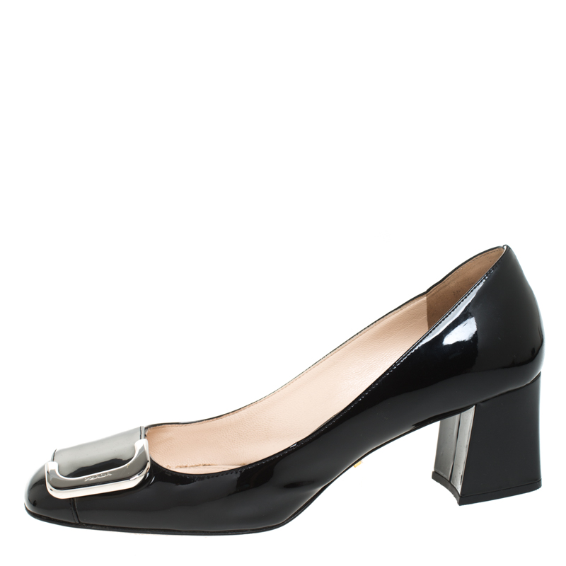 

Prada Black Patent Leather Buckle Detail Block Heel Pumps Size