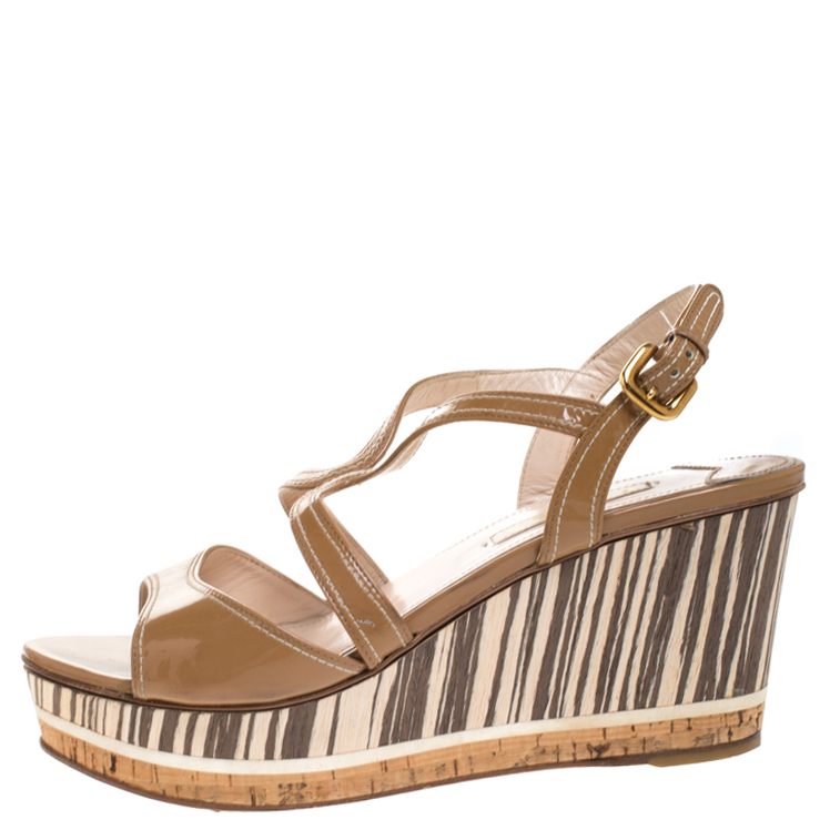 

Prada Brown Patent Leather Strappy Open Toe Animal Print Wooden Wedge Sandals Size