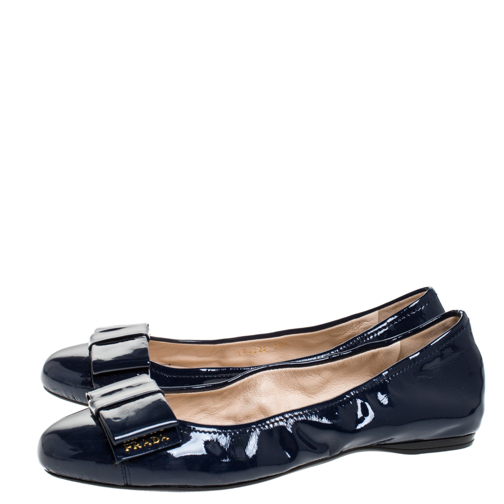 Prada Navy Blue Patent Leather Bow Ballet Flats Size 385 Prada Tlc