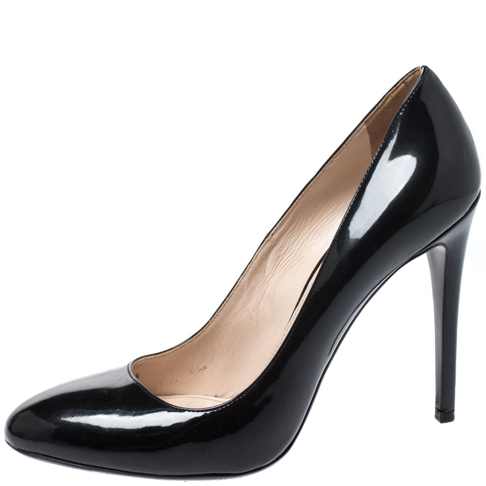 

Prada Black Patent Leather Pumps Size