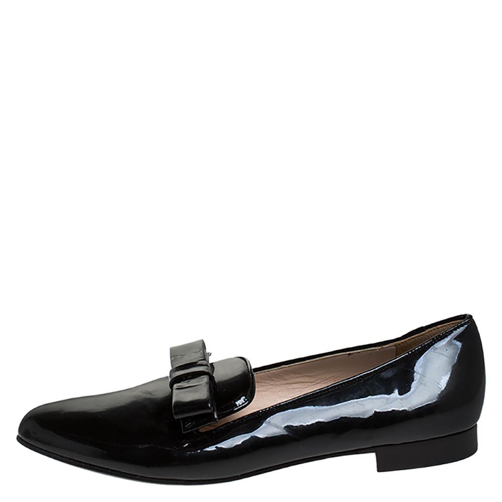 

Prada Black Patent Leather Bow Flats Size