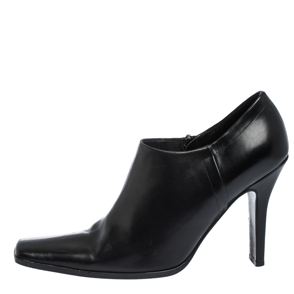 

Prada Black Leather Square Toe Ankle Boots Size