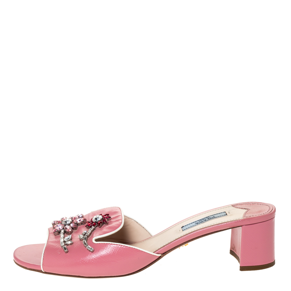 

Prada Pink Patent Leather Flower Crystal Embellished Slide Sandals Size