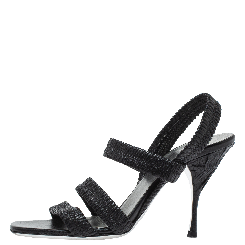 

Prada Black Matelasse Leather Strappy Sandals Size