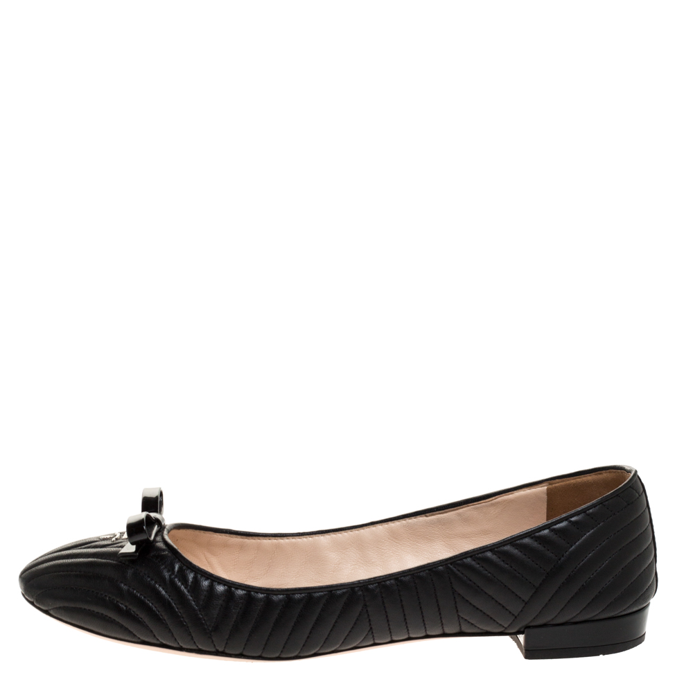 

Prada Black Quilted Leather Ballet Flats Size